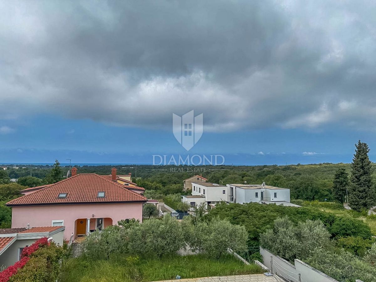 Istra, okolje Umaga, čudovit apartma s pogledom na morje!