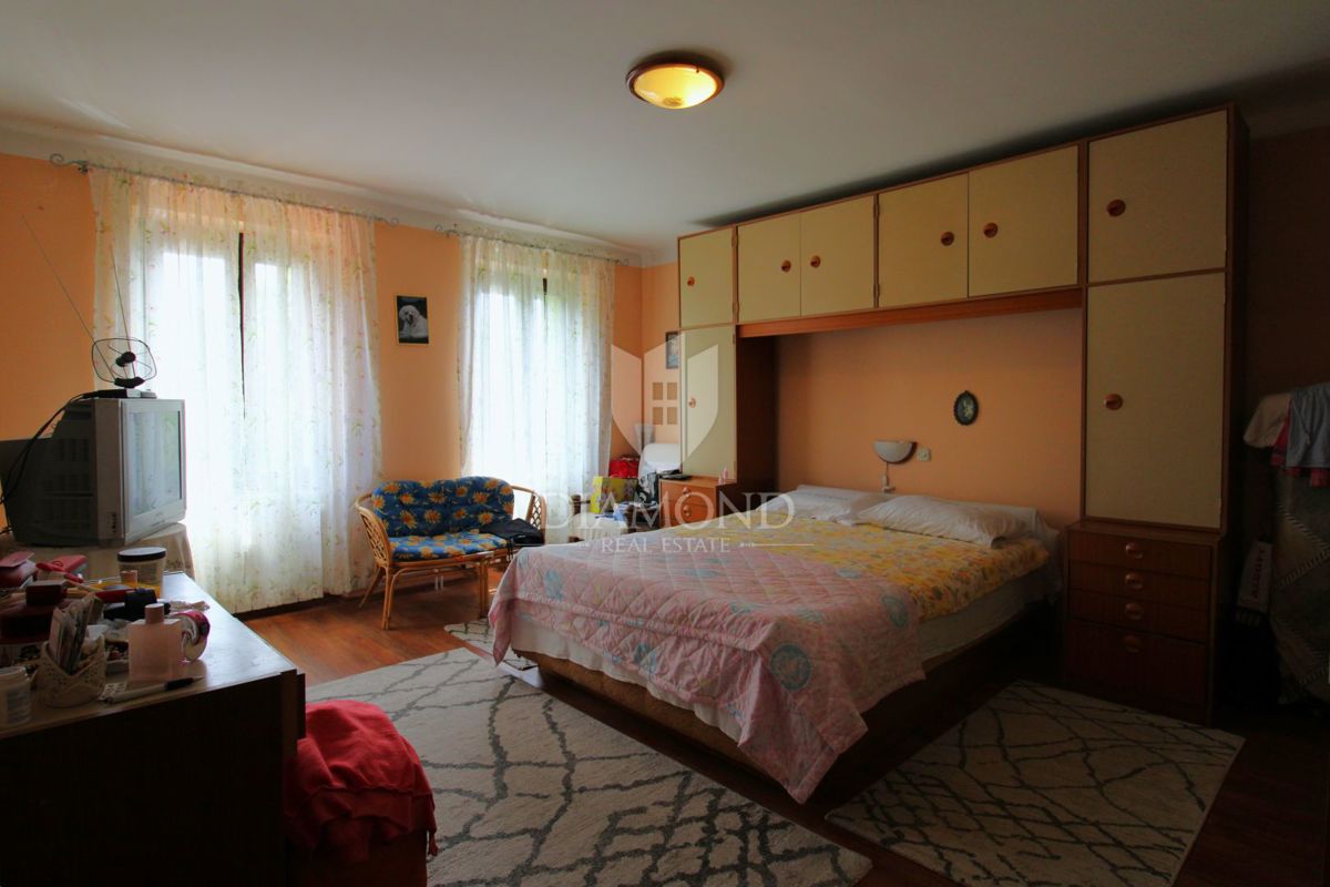 Hiša Cernik, Čavle, 320m2