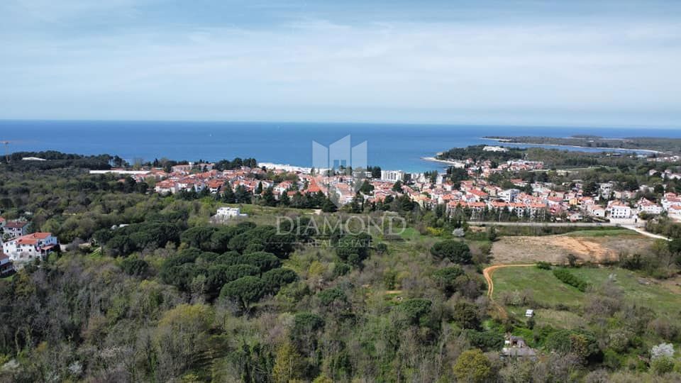 Poreč – Prostorno trosobno stanovanje z dvema kopalnicama