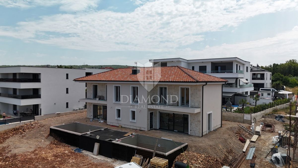 Hiša Malinska, Malinska-Dubašnica, 140m2
