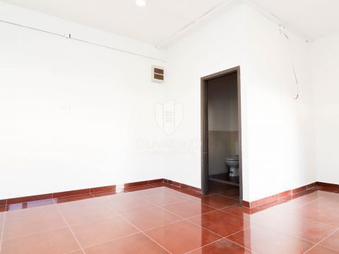  Poreč – Priložnost! Garsonjera, 400 m od Morja