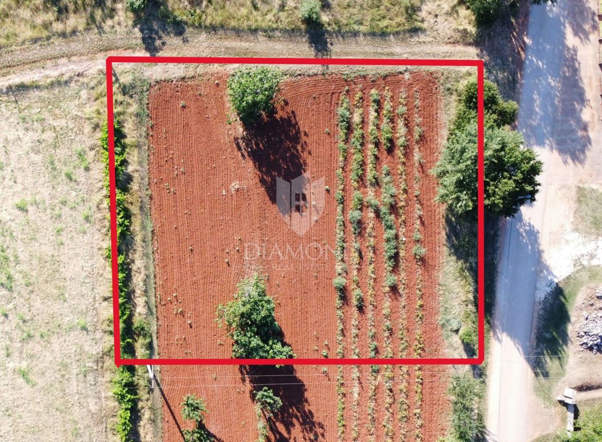 Poreč, okolica – Zemljišče s pogledom na morje