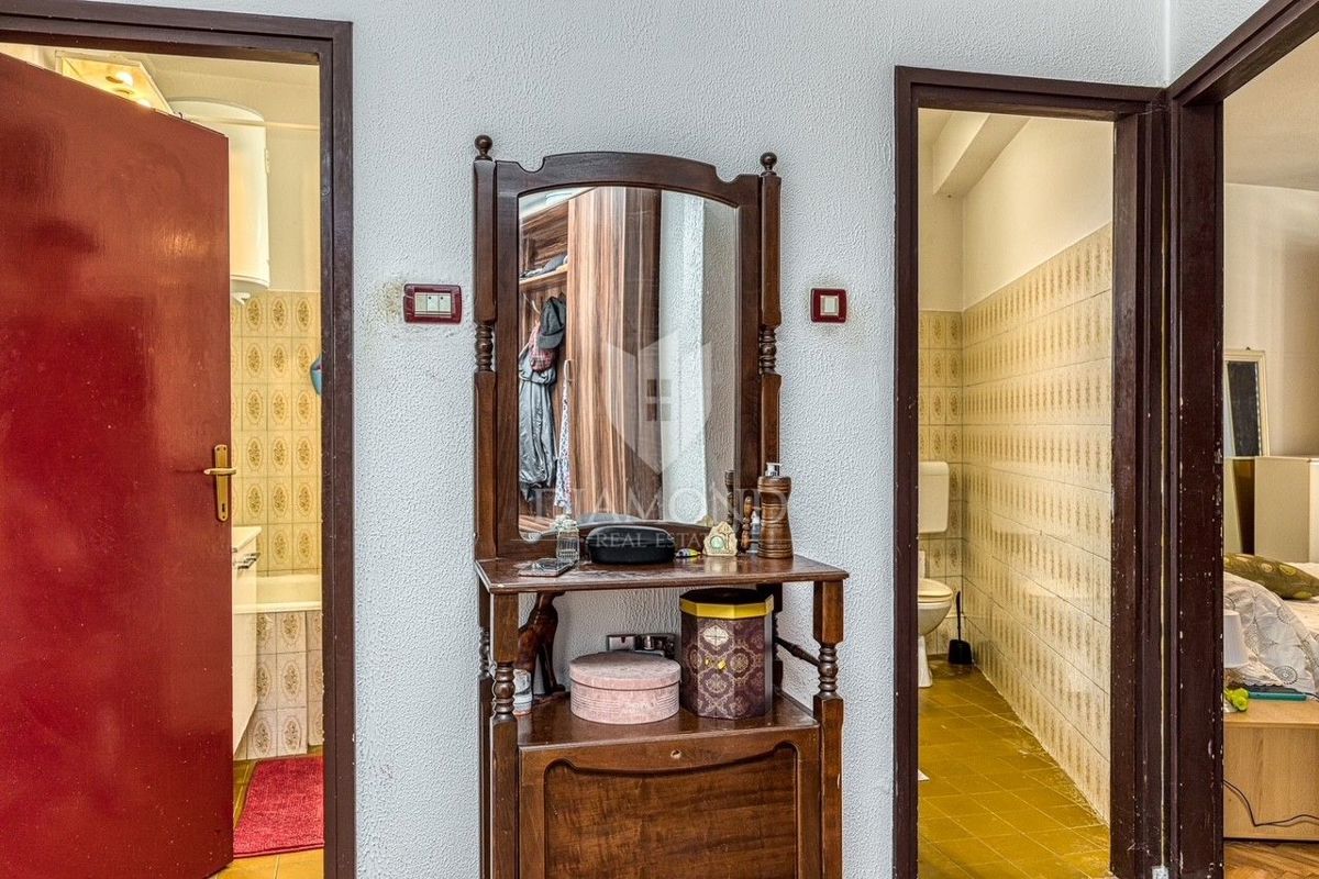 Privlačna hiša v središču Rovinja, polna priložnosti!