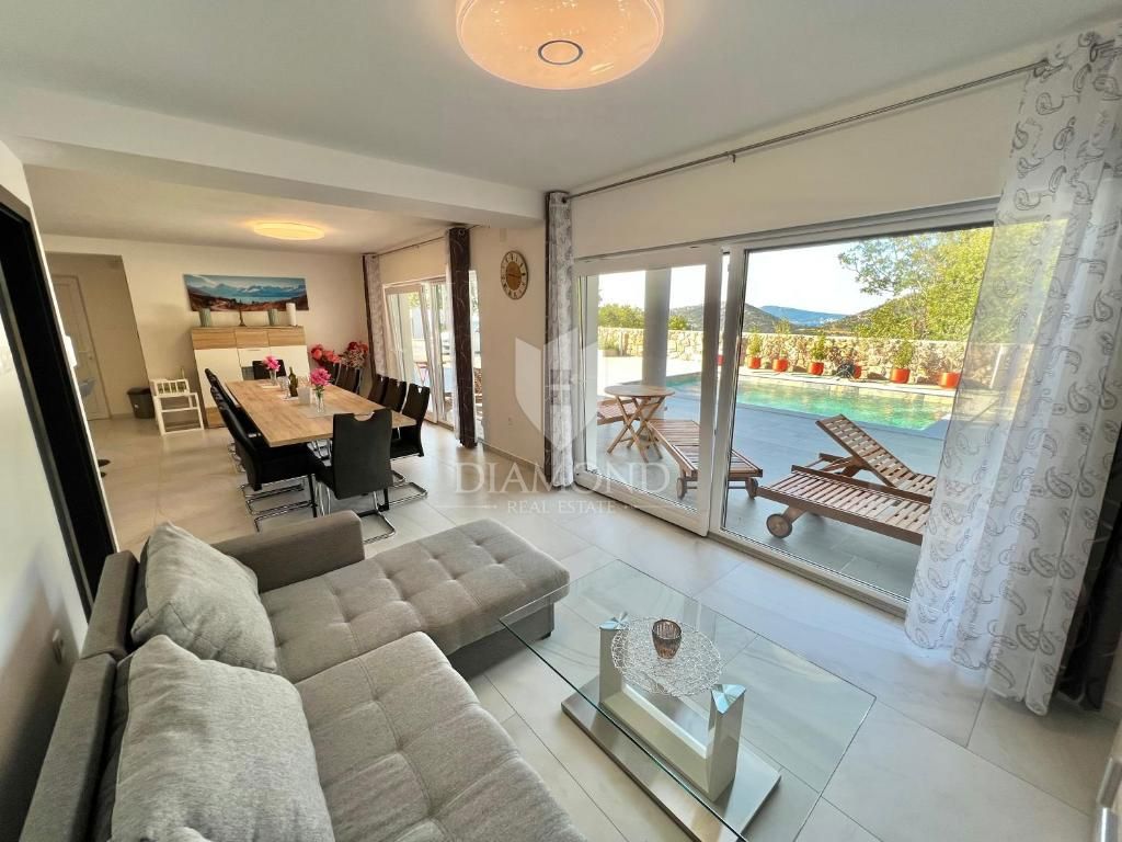 Apartmaj Bribir, Vinodolska Općina, 130m2