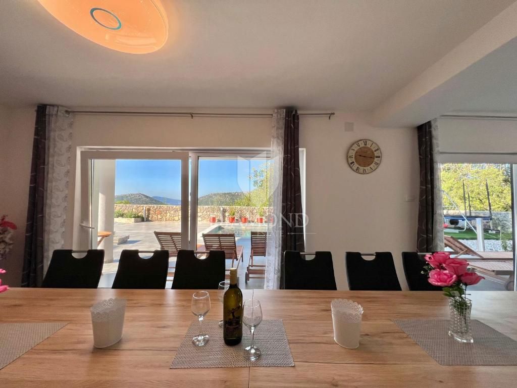 Apartmaj Bribir, Vinodolska Općina, 130m2