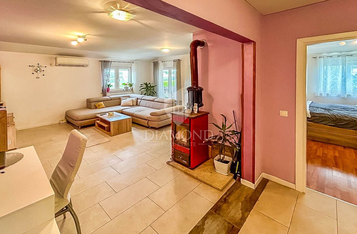 Apartmaj Novigrad, 65m2