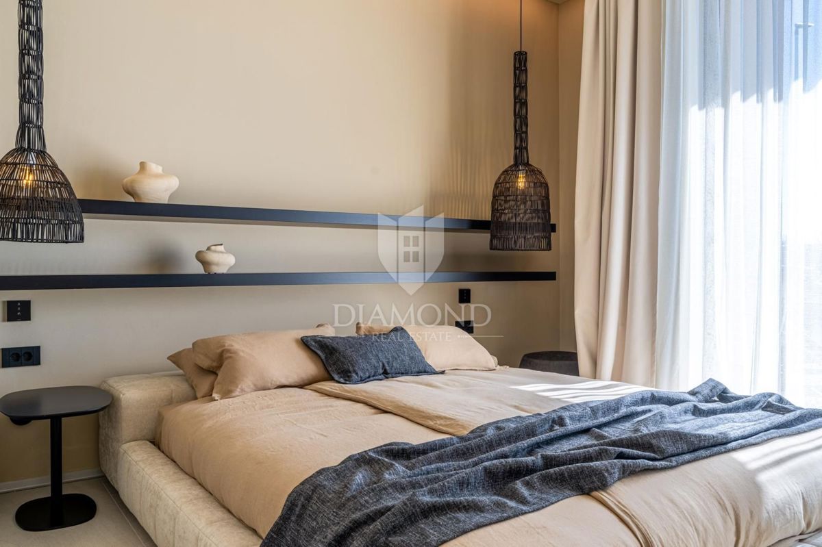 Poreč, Ekskluzivna vila za pametne domove z odprtim razgledom