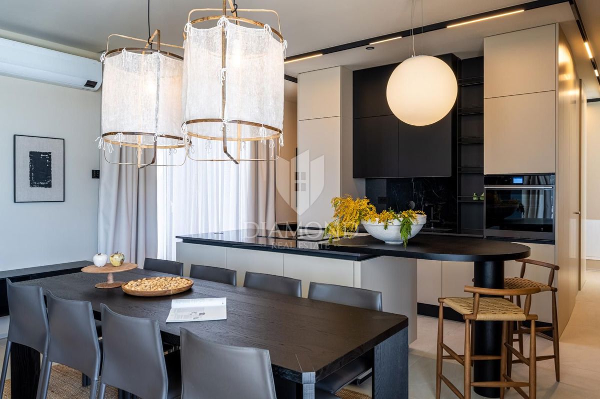 Poreč, Ekskluzivna vila za pametne domove z odprtim razgledom