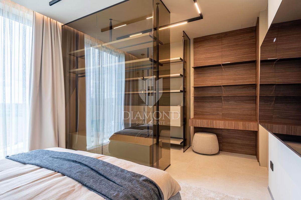 Poreč, Ekskluzivna vila za pametne domove z odprtim razgledom