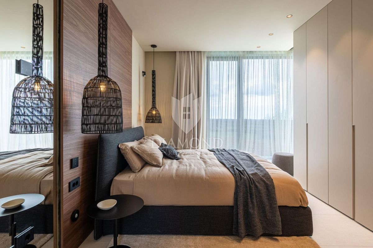 Poreč, Ekskluzivna vila za pametne domove z odprtim razgledom