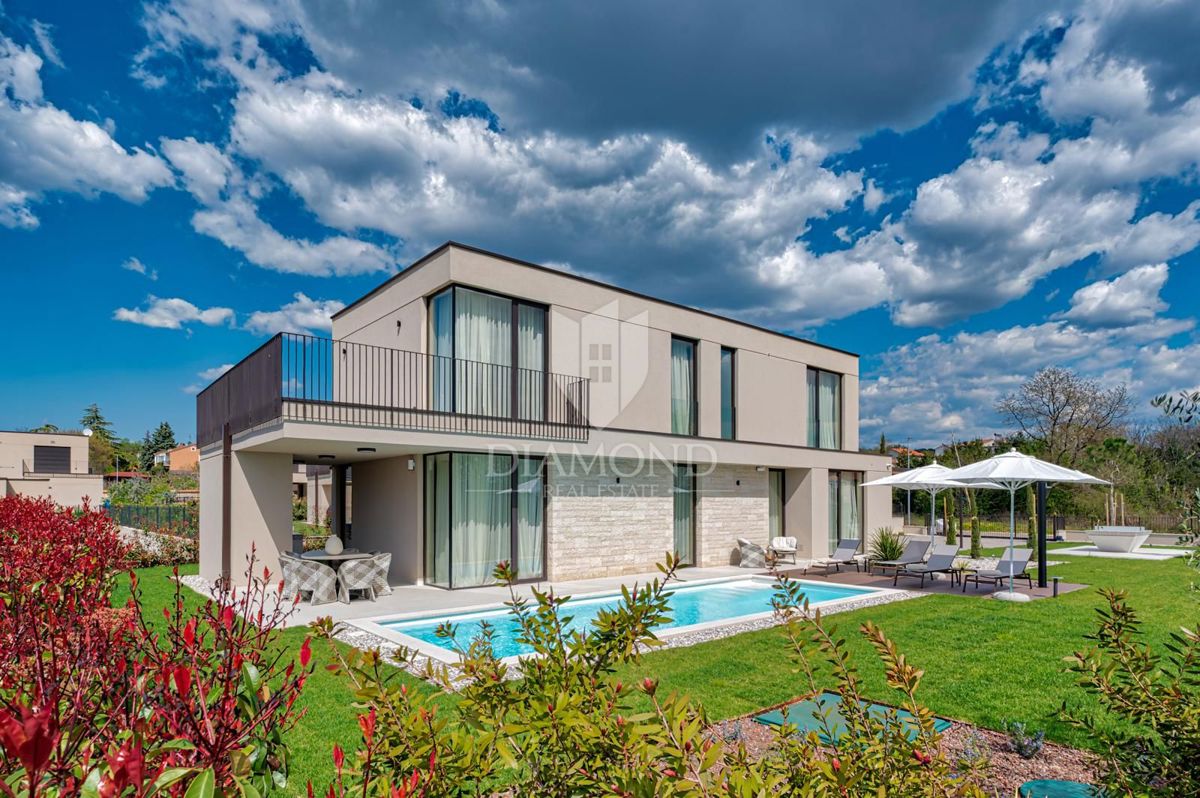 Poreč, Ekskluzivna vila za pametne domove z odprtim razgledom