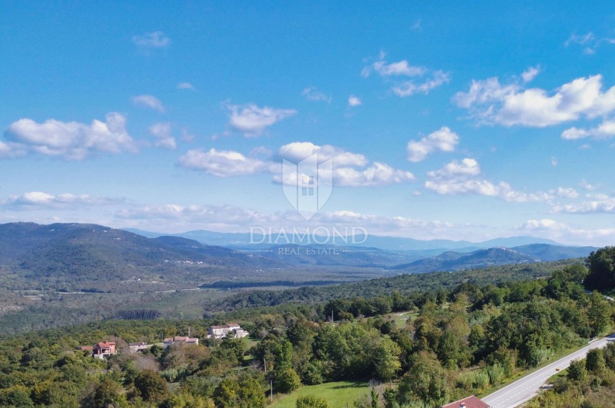 Zemljišče Poreč, 894m2