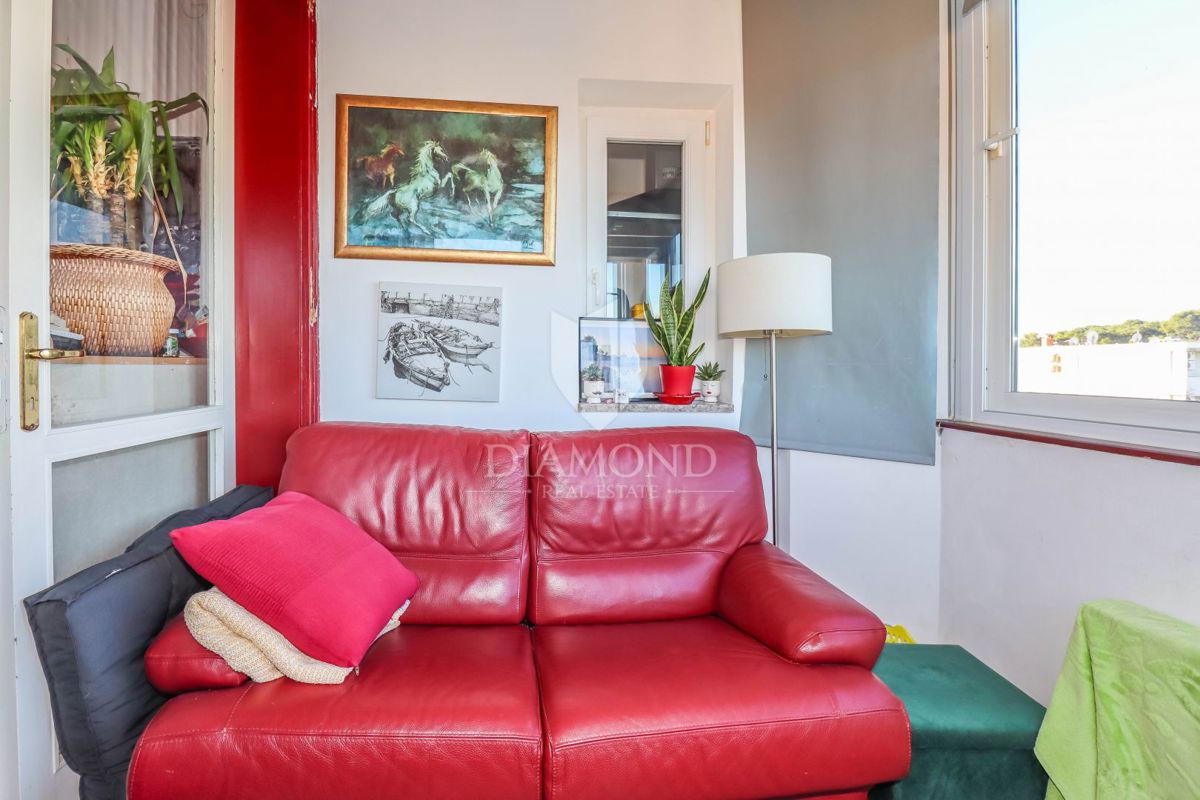 Rovinj, stanovanje na odlični lokaciji s pogledom na morje