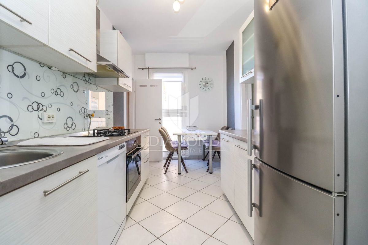 Izjemna priložnost – prenovljeno stanovanje na Vidikovcu z balkonom!