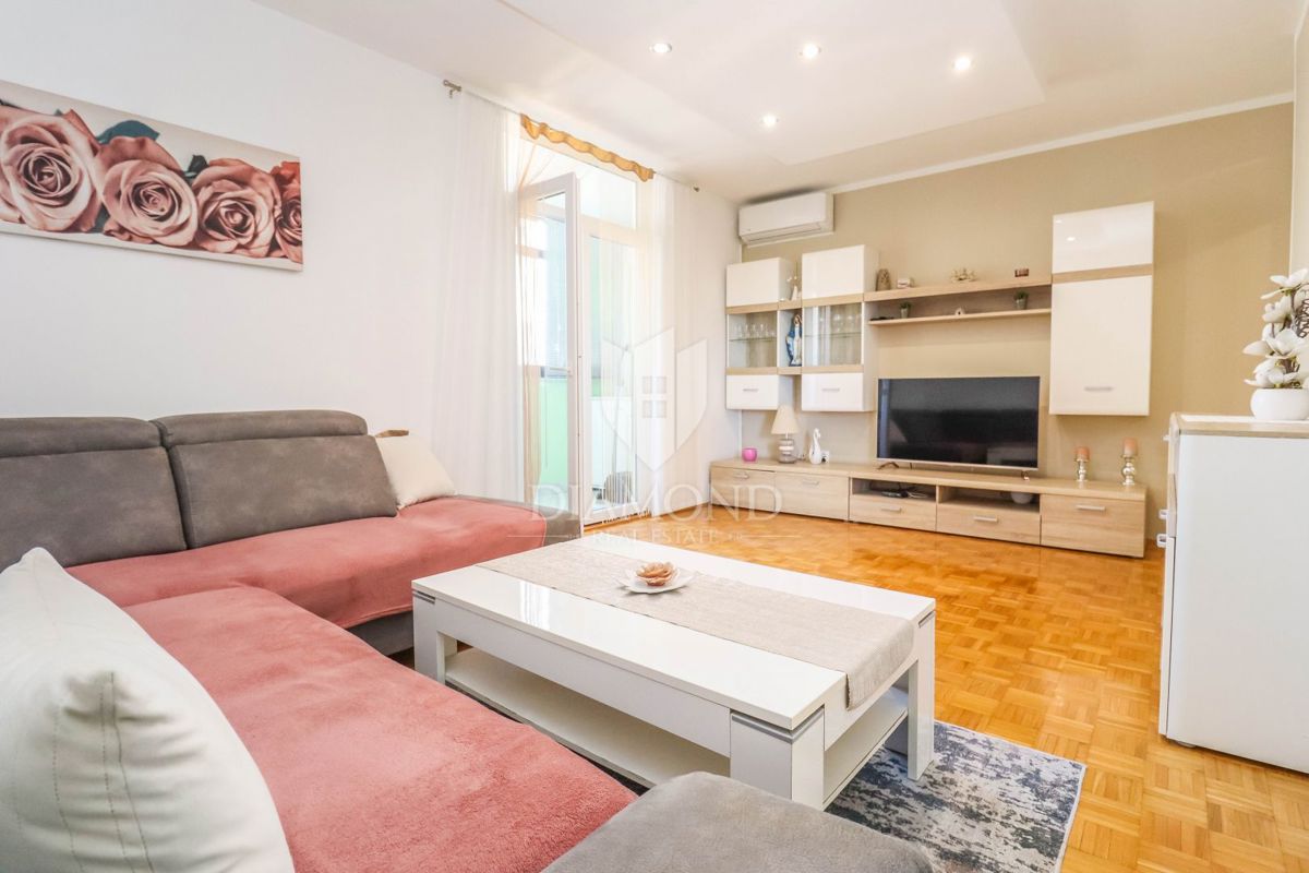 Izjemna priložnost – prenovljeno stanovanje na Vidikovcu z balkonom!