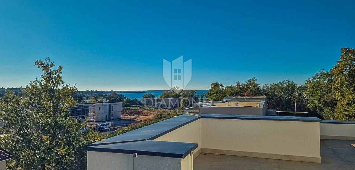 Novigrad, okolica, nova hiša 400 metrov od morja!