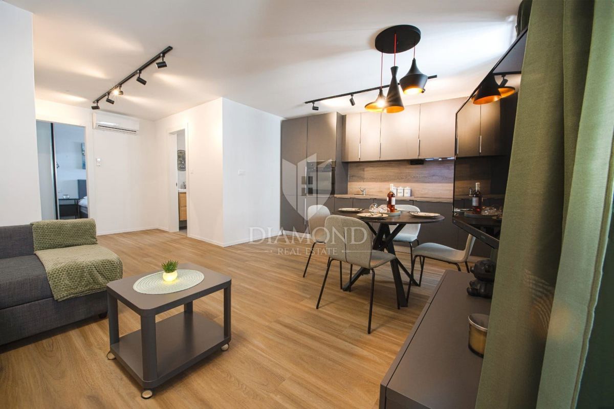 Apartmaj Centar, Rijeka, 94m2