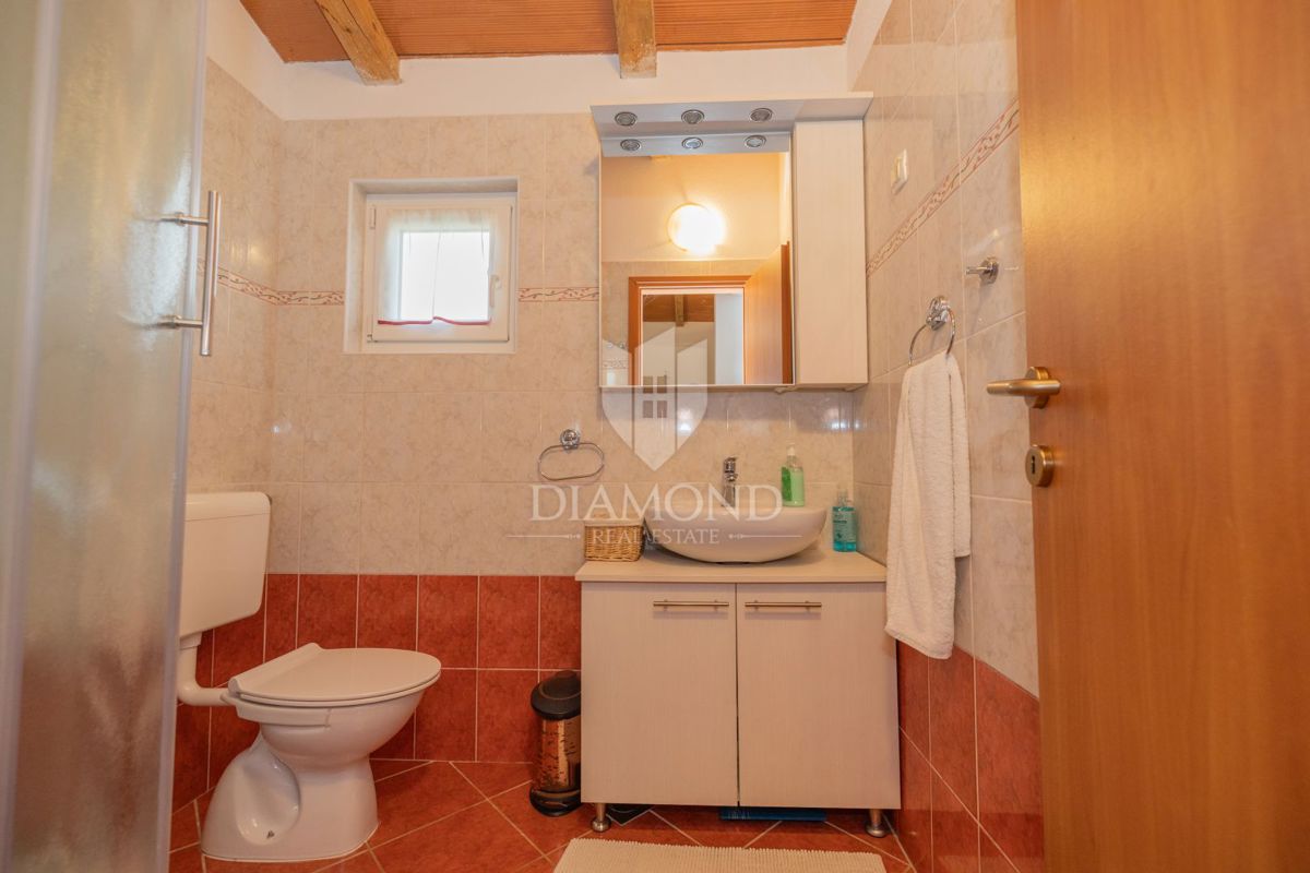 DIAMANT v Rovinju, pritlična hiša z ogromnim zemljiščem blizu morja