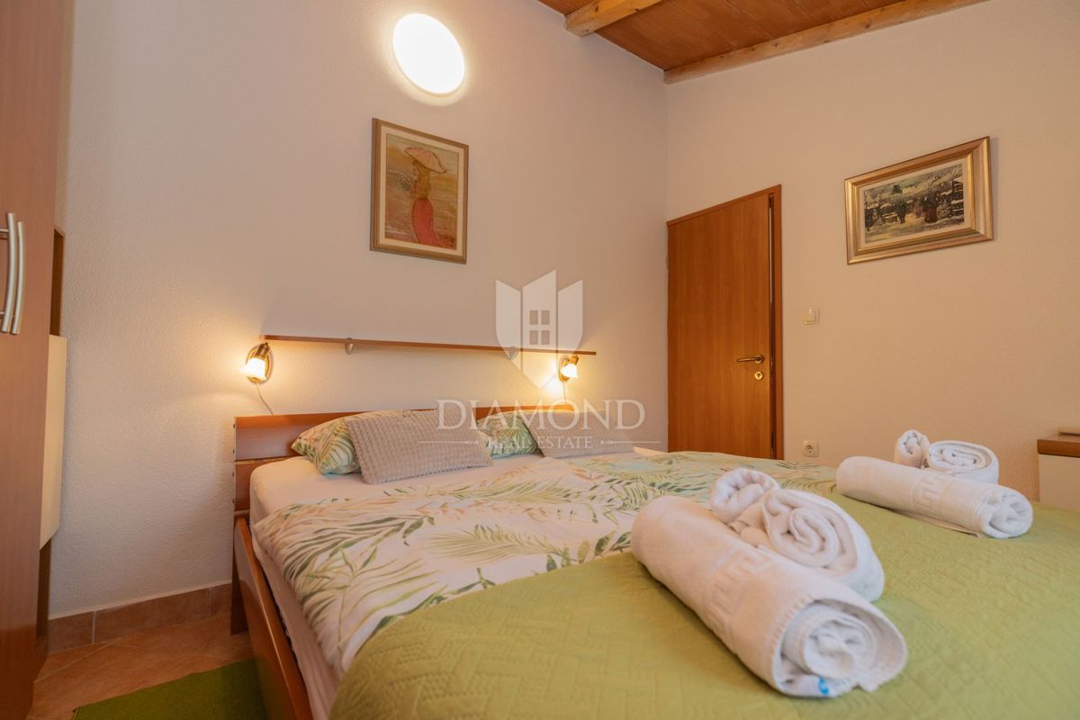 DIAMANT v Rovinju, pritlična hiša z ogromnim zemljiščem blizu morja