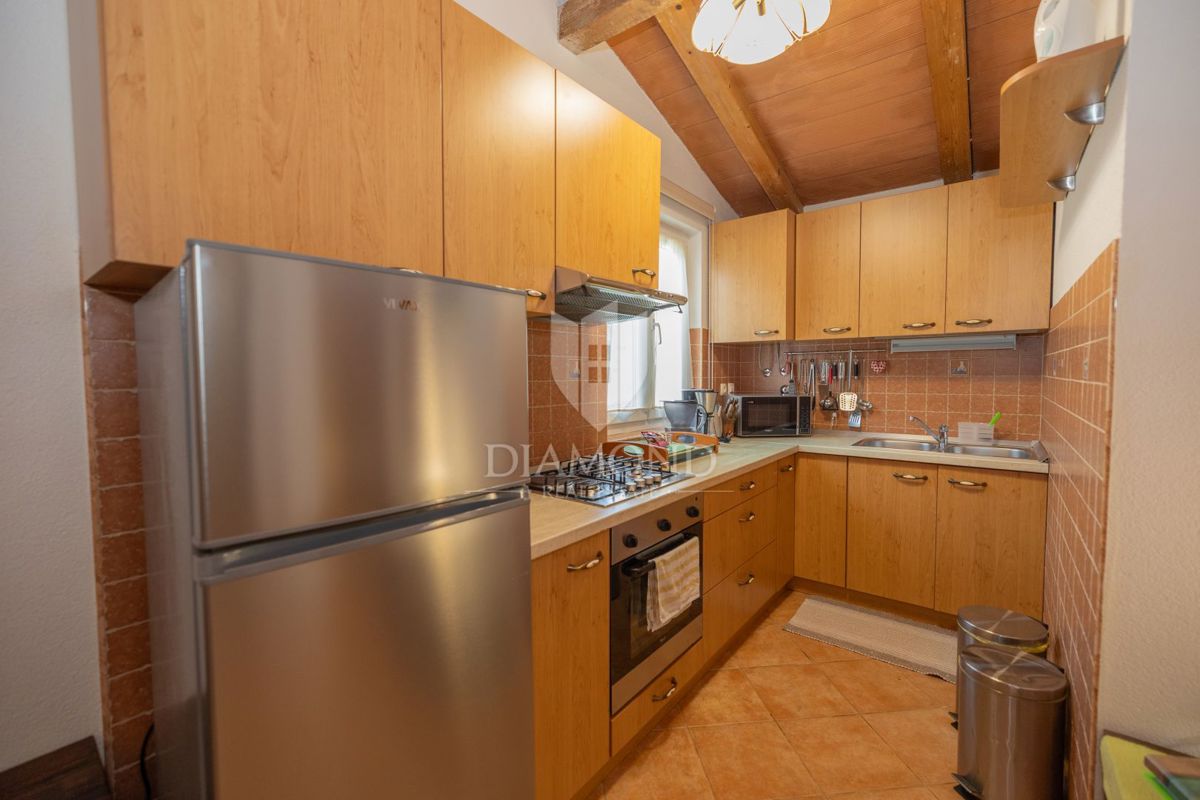 DIAMANT v Rovinju, pritlična hiša z ogromnim zemljiščem blizu morja