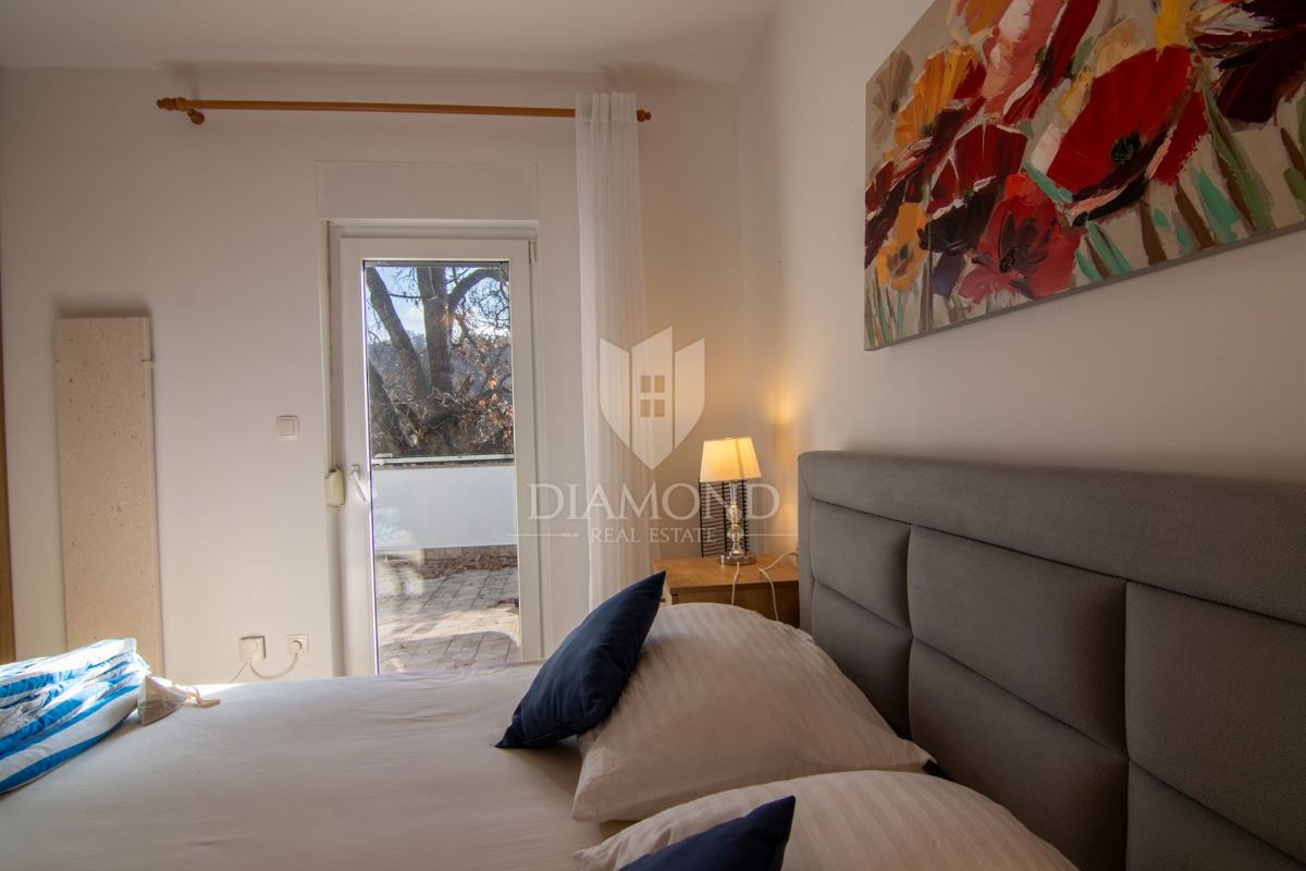 Apartmaj Njivice, Omišalj, 53m2