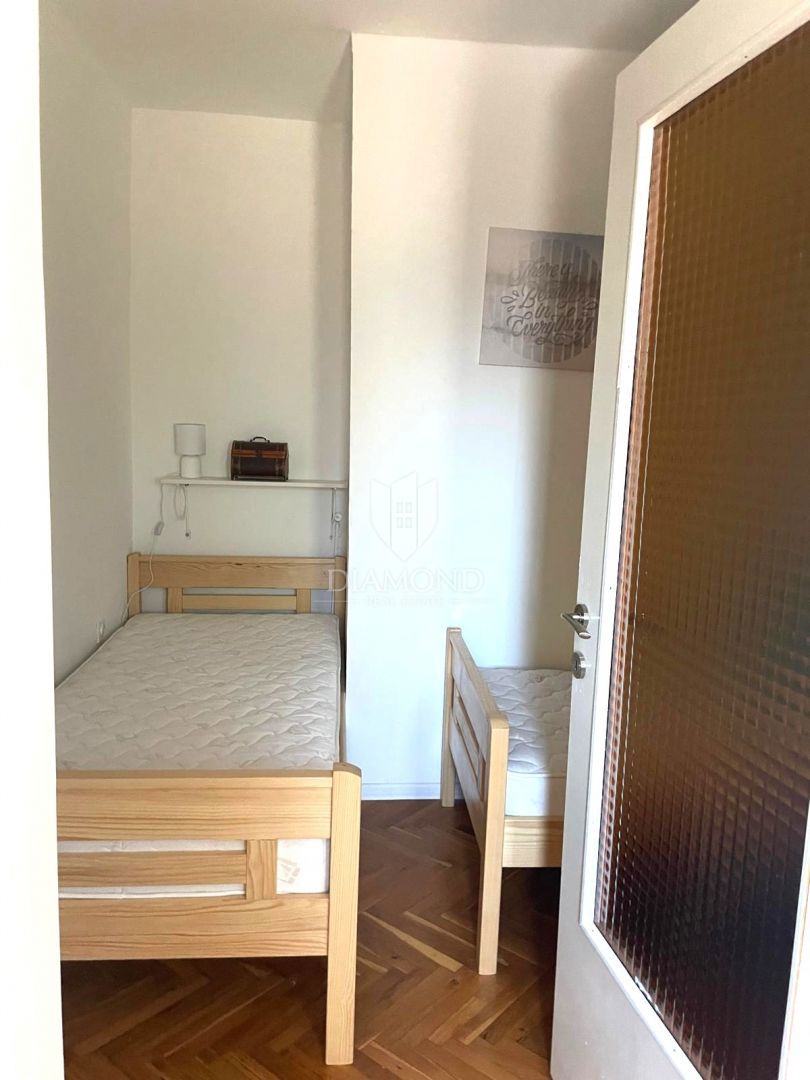 Poreč – stanovanje z velikim vrtom v mirnem okolju