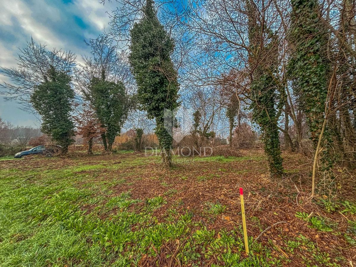 Umag, okolica, čudovito gradbeno zemljišče!