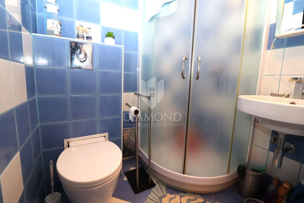 Poreč – Stanovanje s pogledom na morje in marino