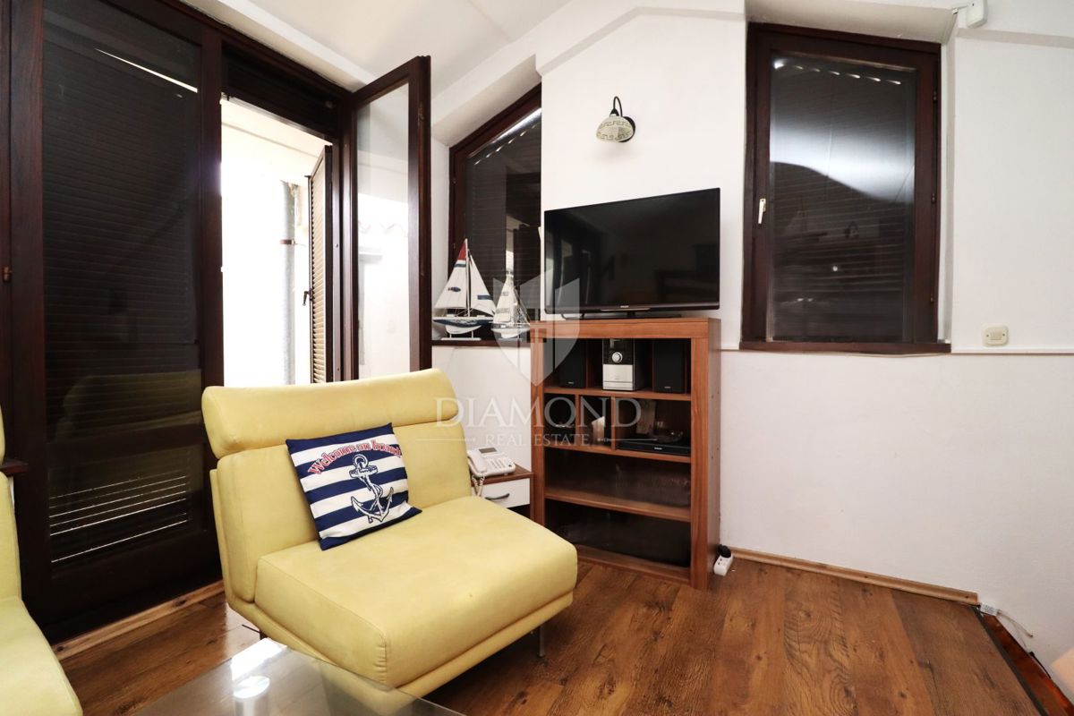 Poreč – Stanovanje s pogledom na morje in marino