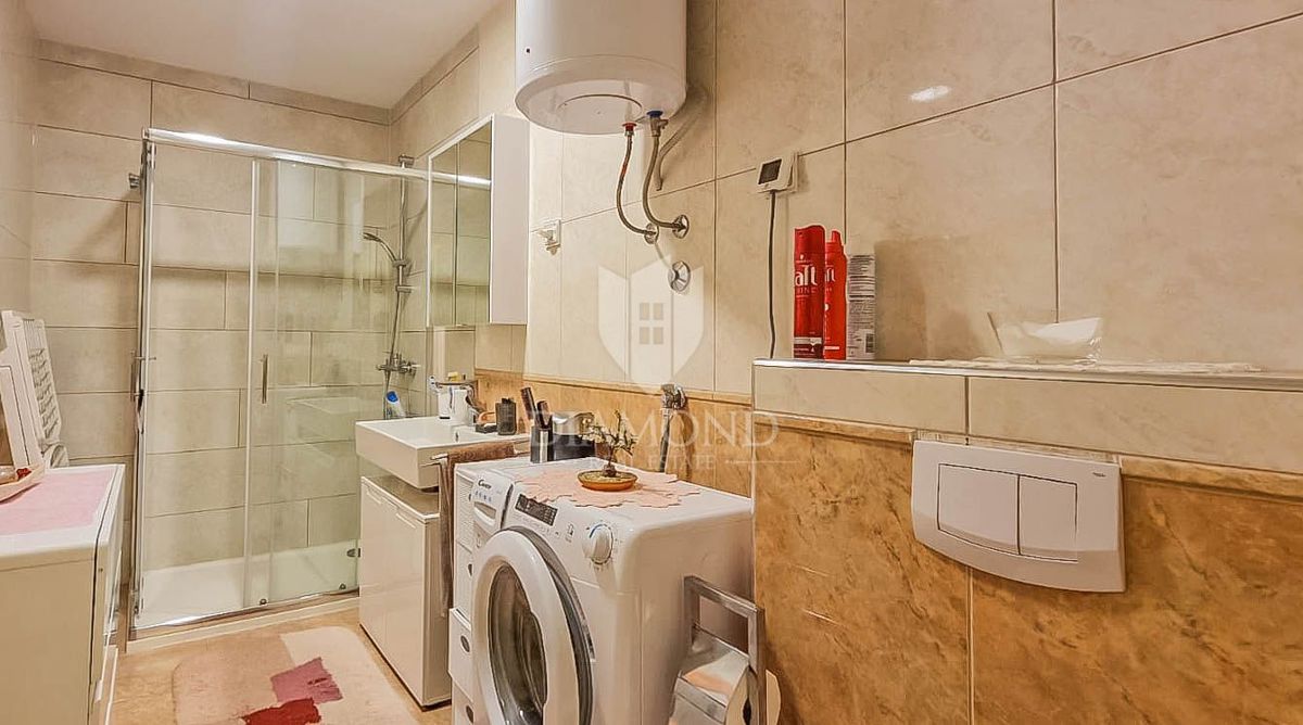 Novigrad, stanovanje 90 m2, 1. vrsta do morja!