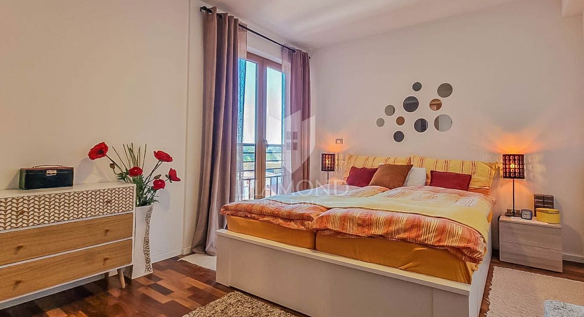 Novigrad, stanovanje 90 m2, 1. vrsta do morja!