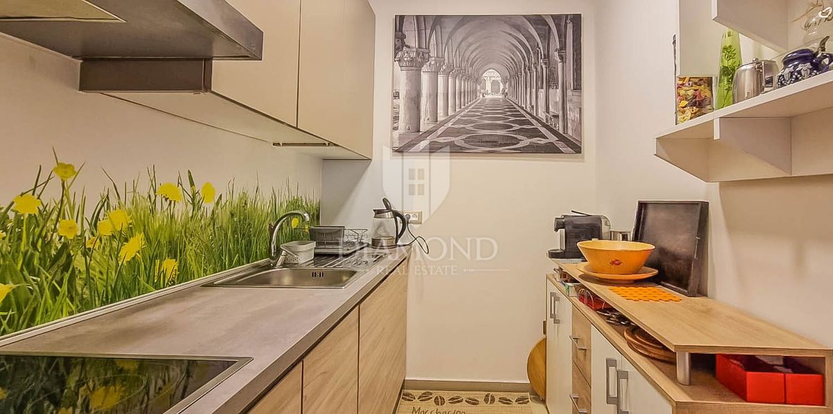 Novigrad, stanovanje 90 m2, 1. vrsta do morja!