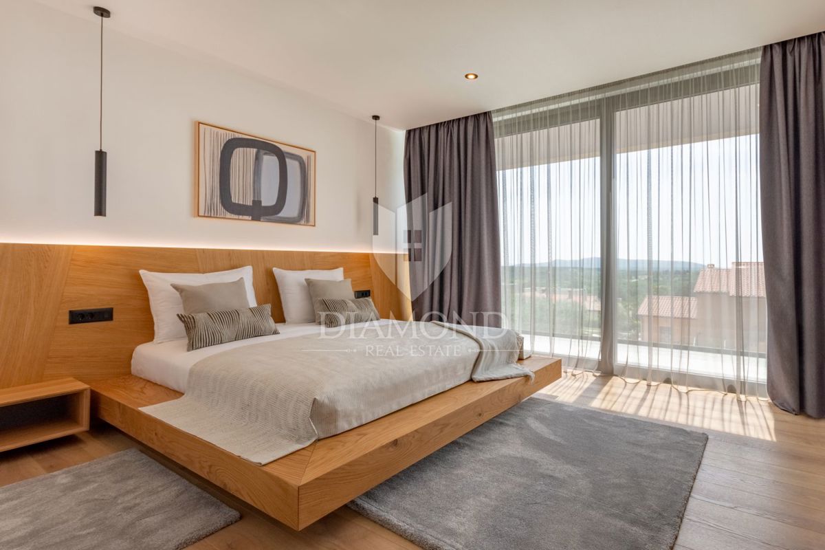 Hiša Labin, 320m2