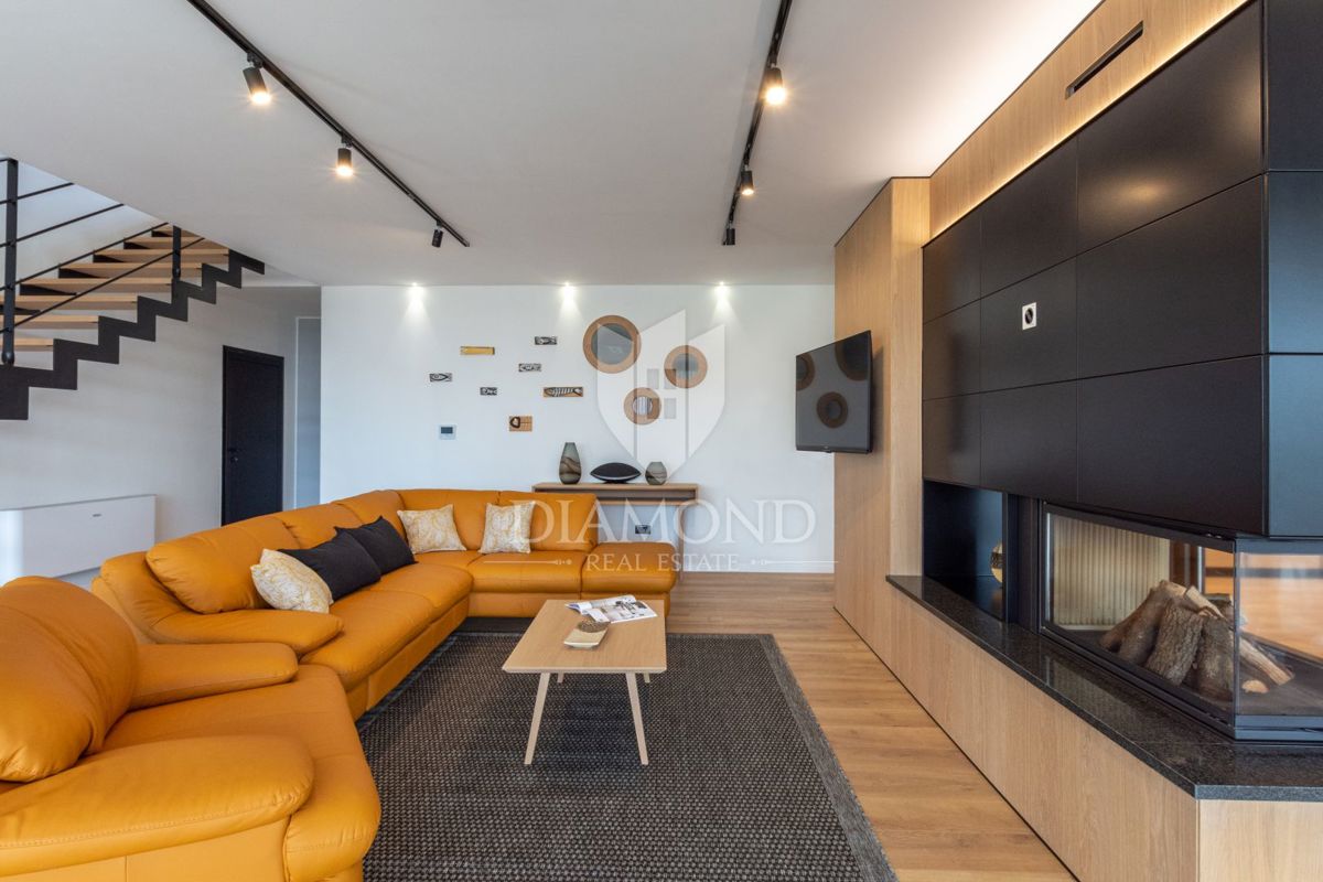 Hiša Labin, 320m2