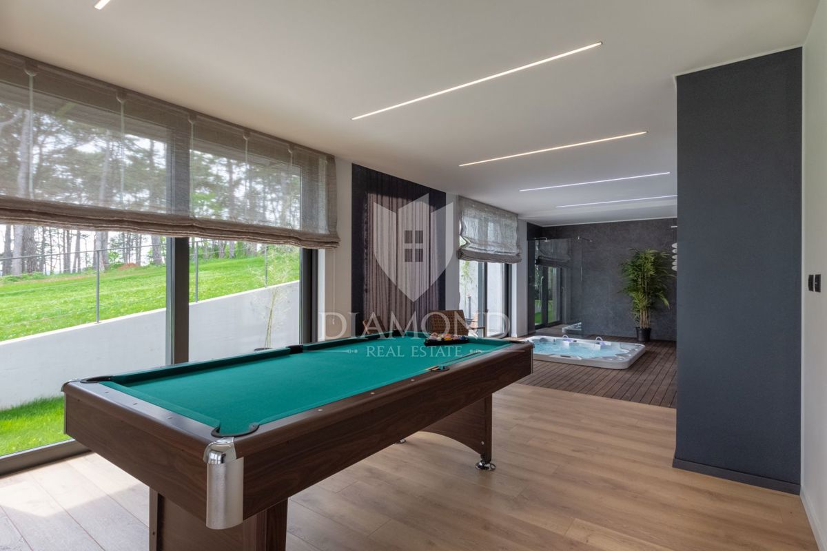 Hiša Labin, 320m2