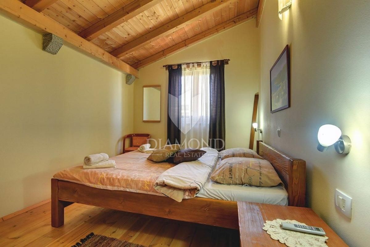 Luksuzna počitniška hiša s pravljičnim razgledom