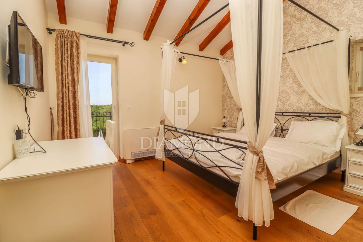 Rovinj, okolica, luksuzna vila na idilični lokaciji