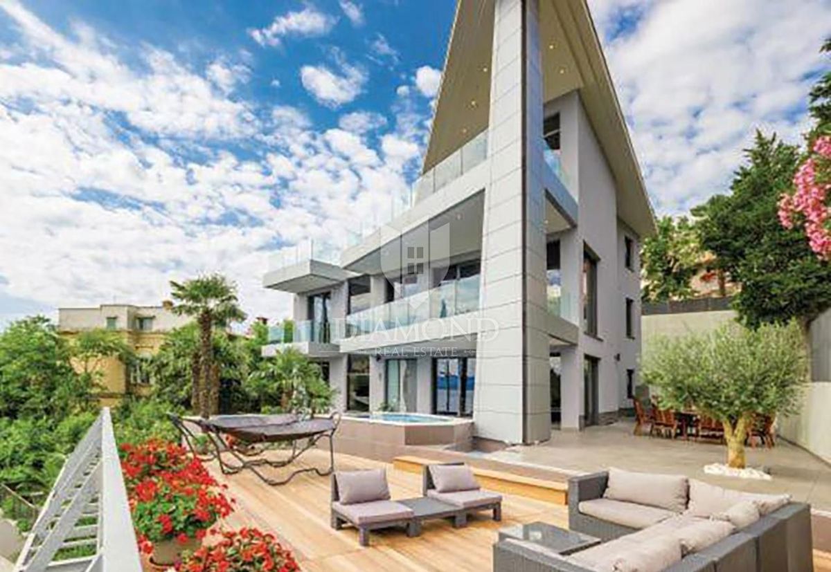 Hiša Opatija - Centar, Opatija, 758m2