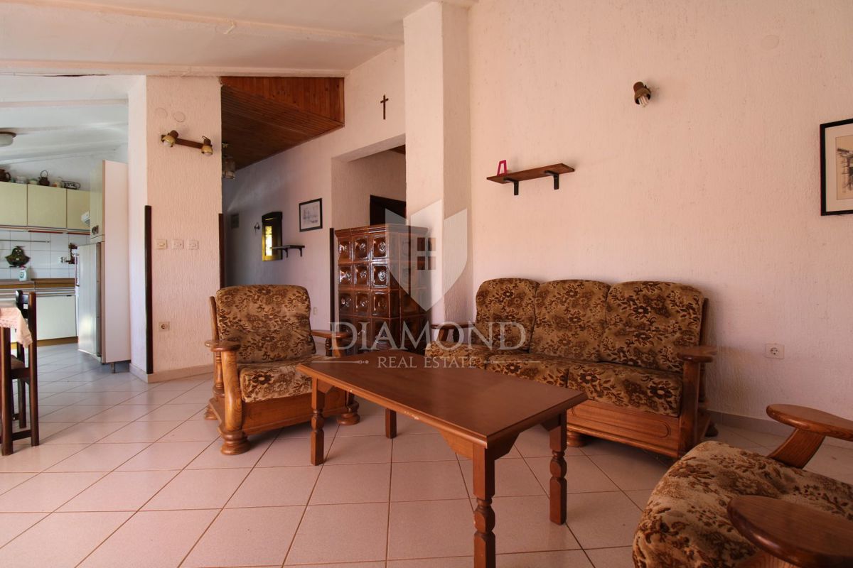 Marčana, okolica, hiša z dvema apartmajema