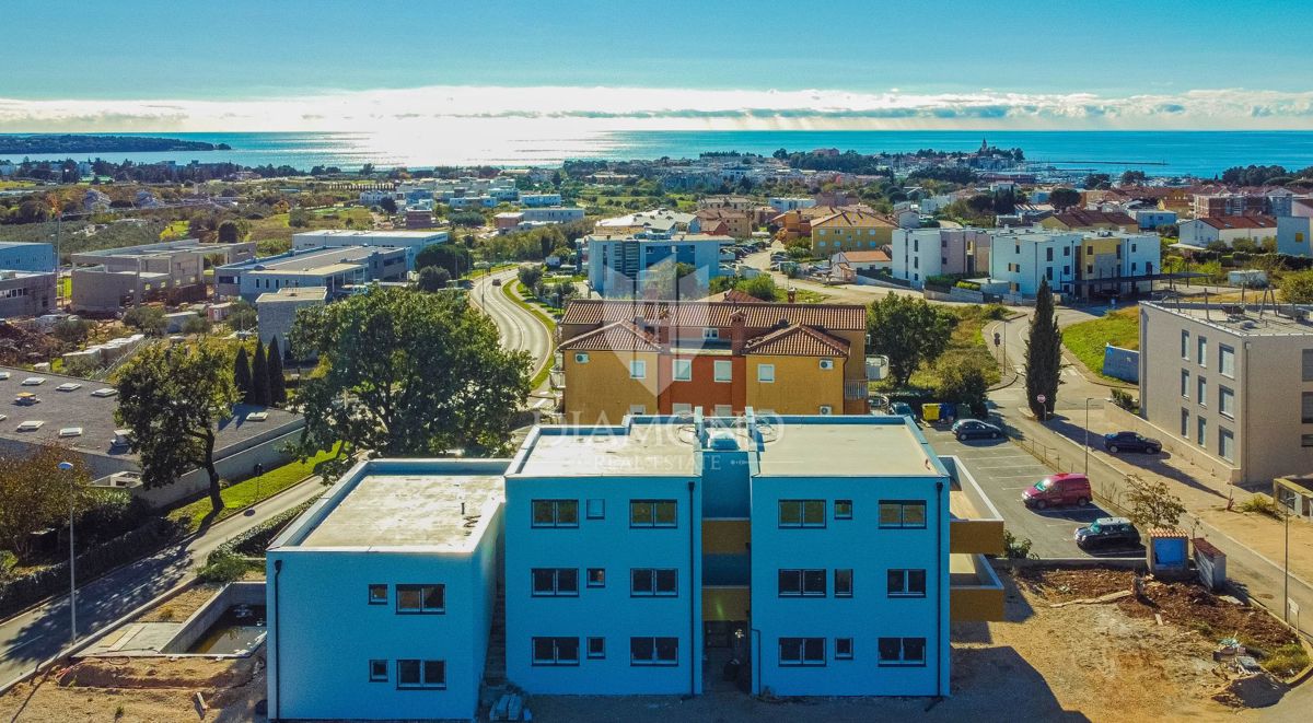 Novigrad! Odlično stanovanje v novogradnji!