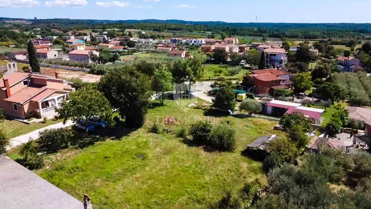 Poreč, okolica, zanimiva vila s pogledom na morje!