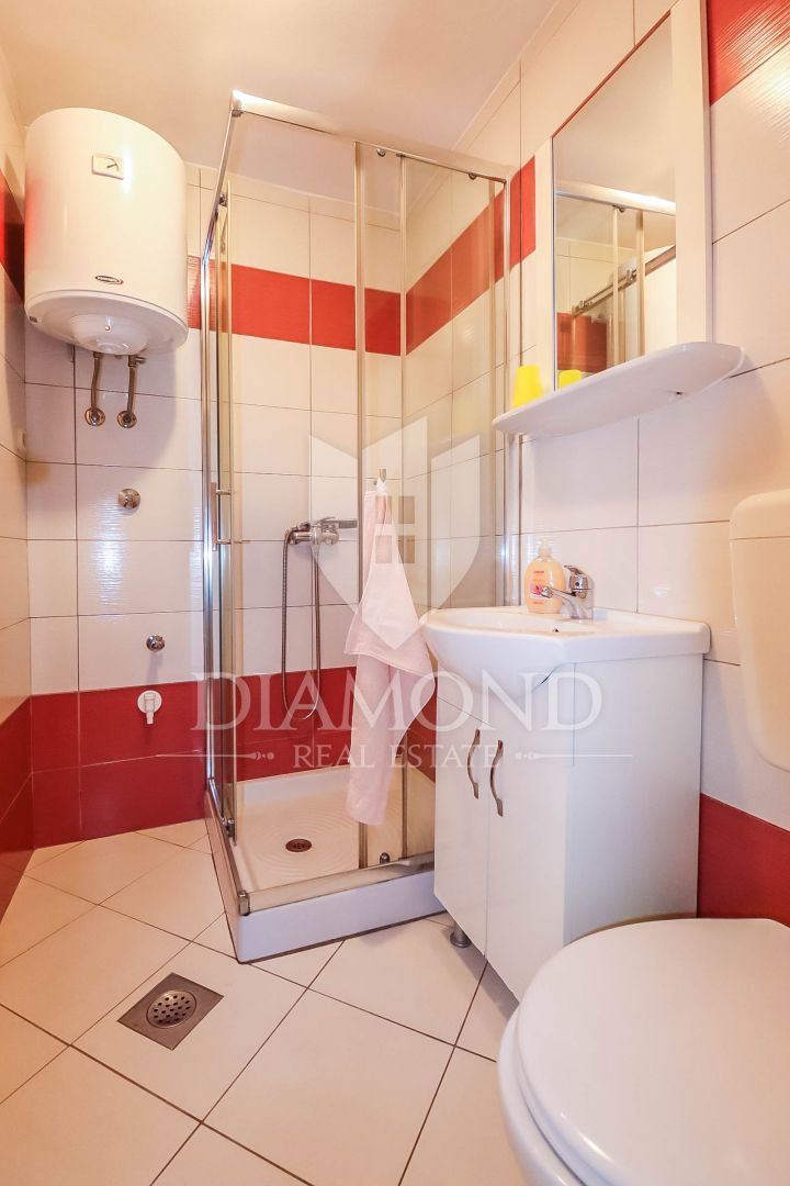 Dva apartmaja pripravljena za najem na vrhunski lokaciji v Rovinju