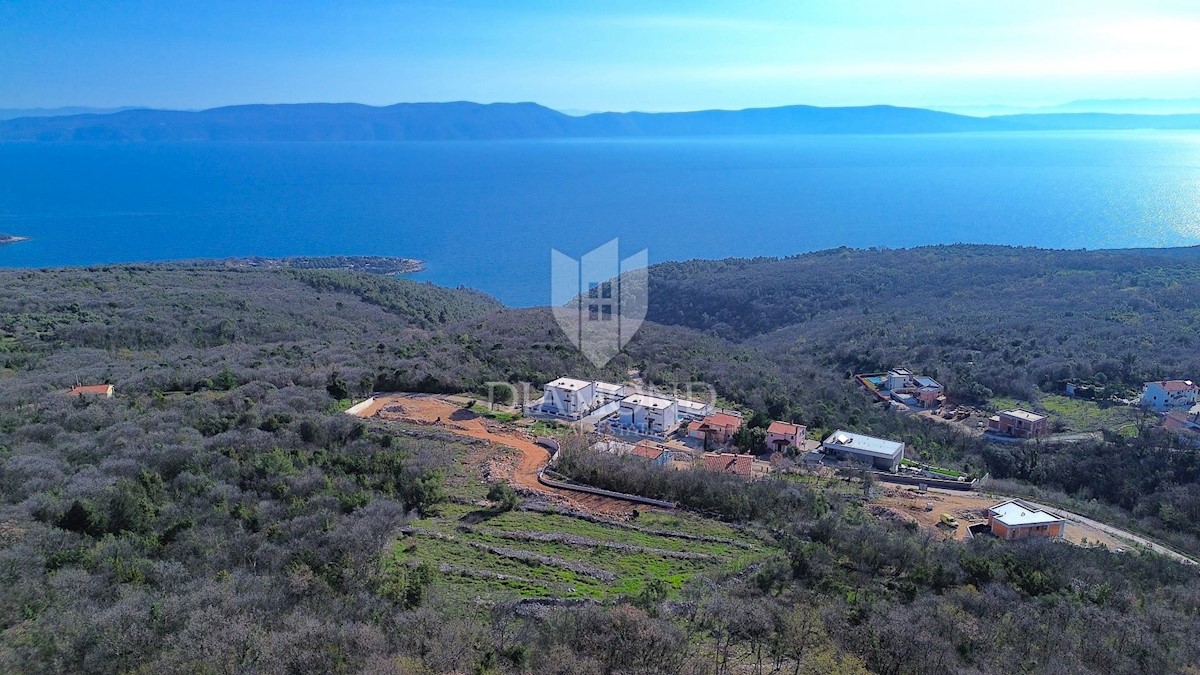 Labin, Rabac, gradbeno zemljišče s pogledom na morje 