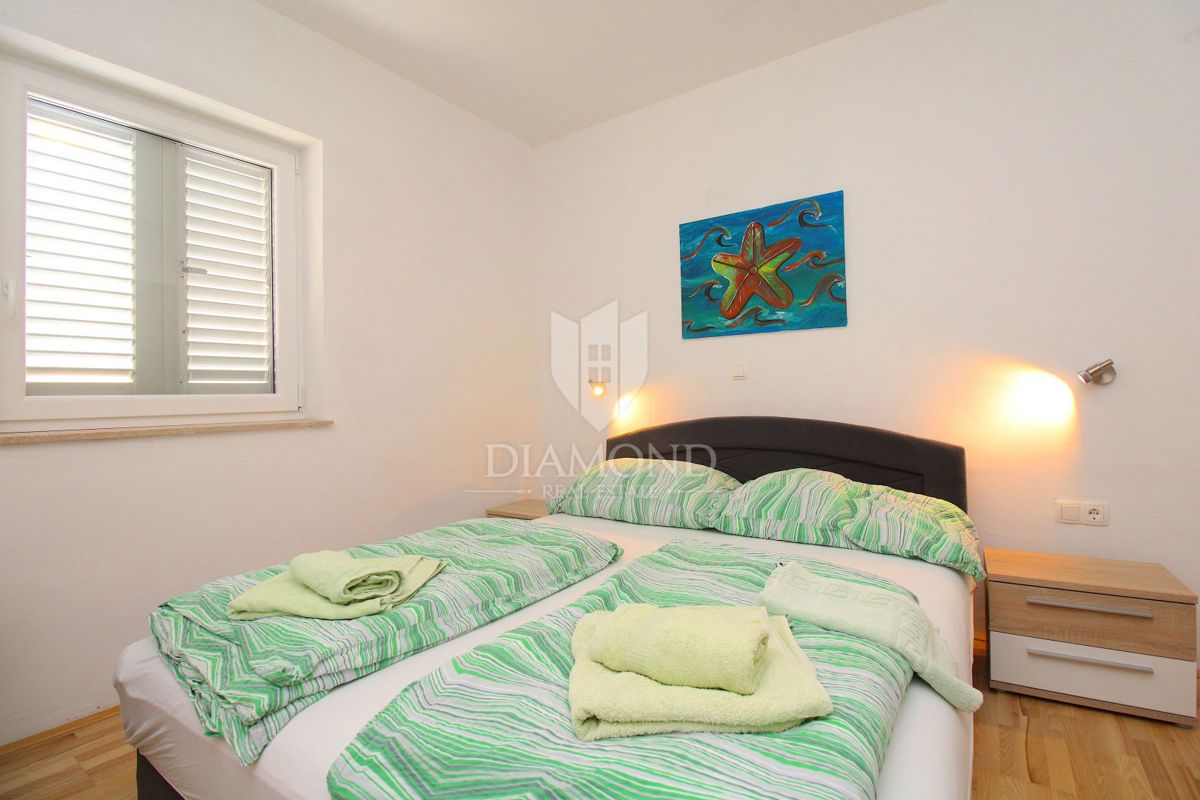 Apartmajska hiša s čudovitim pogledom na morje 