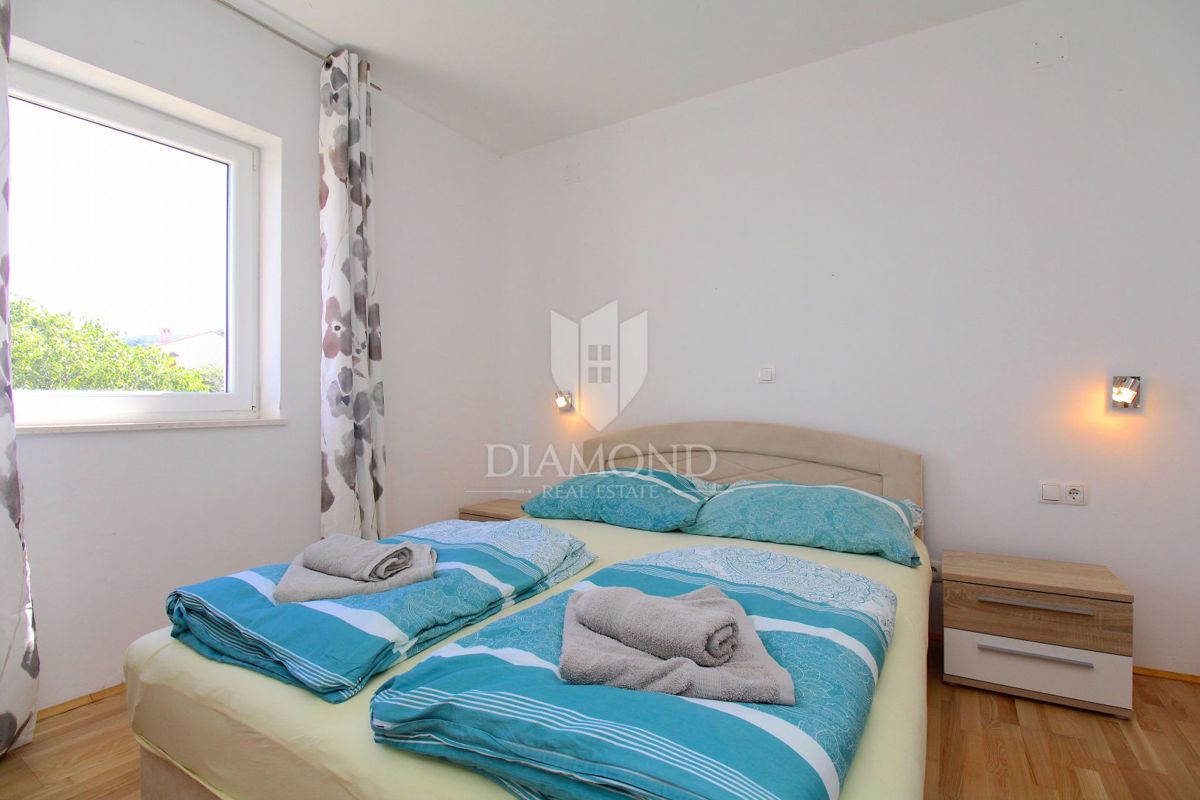 Apartmajska hiša s čudovitim pogledom na morje 