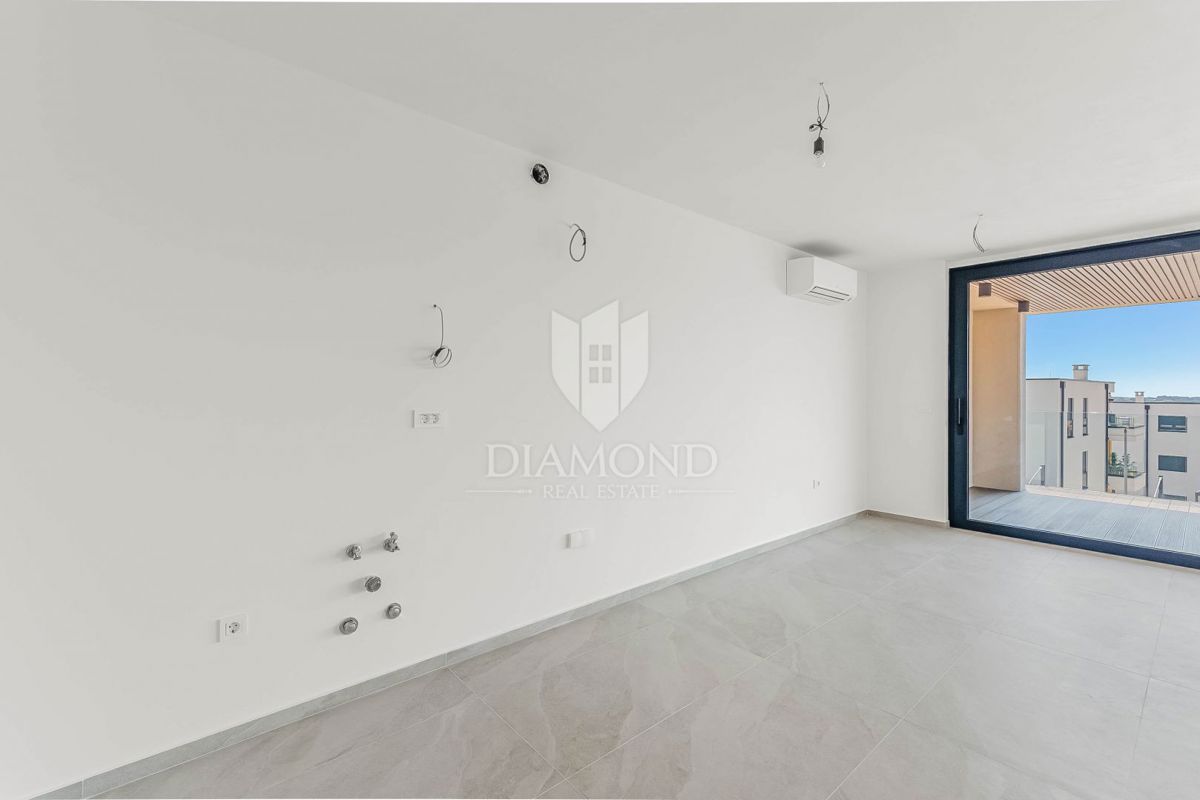 Apartmaj Novigrad, 98m2