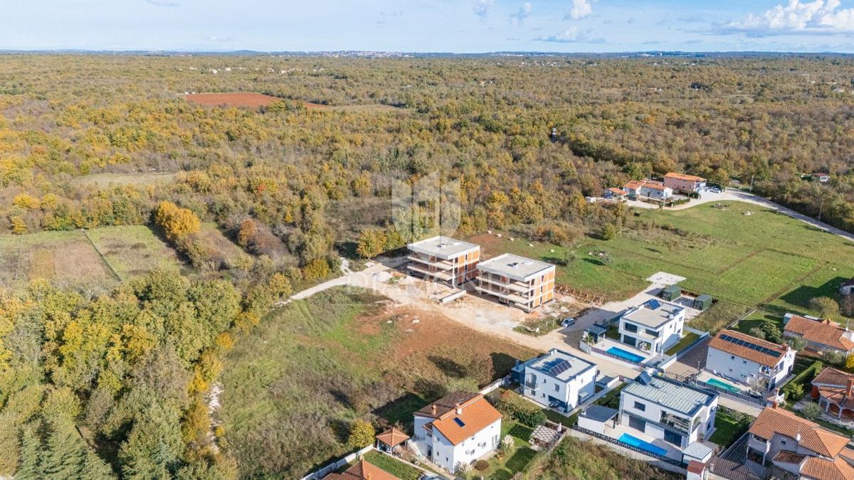 Poreč, moderna novogradnja v bližini centra!