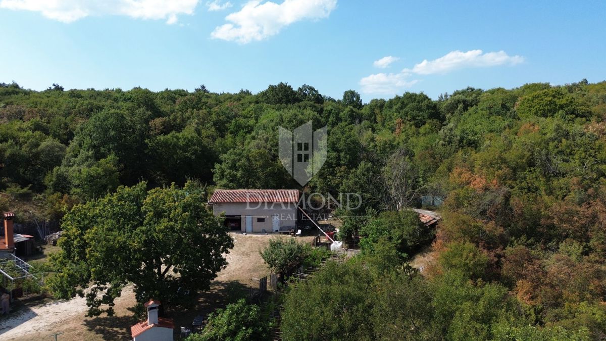 Labin, okolica, hiša s pogledom na Rabac