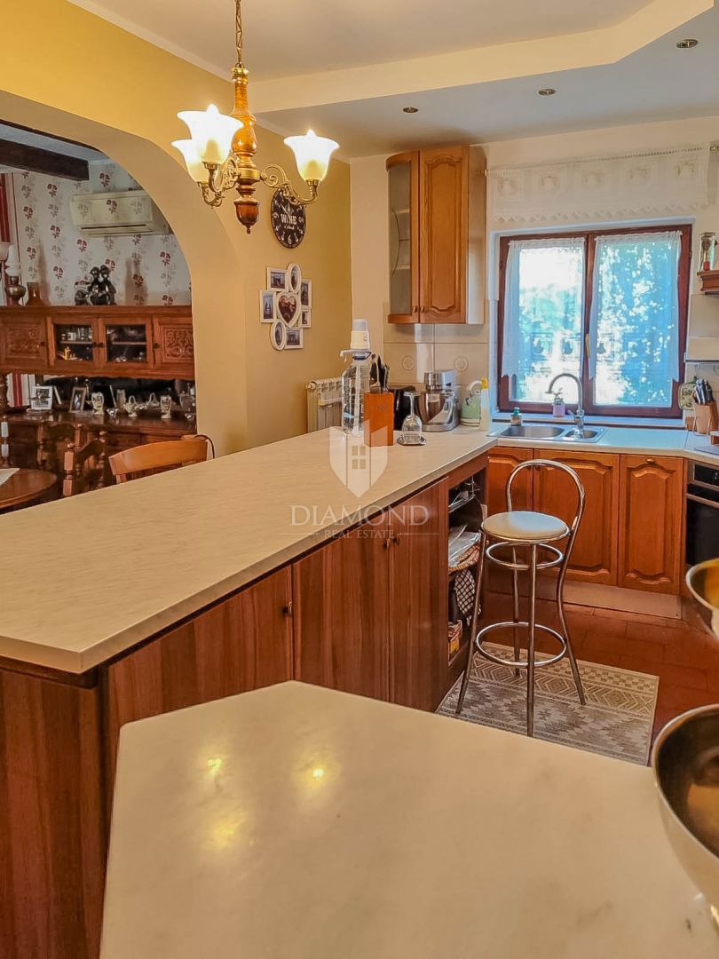 Umag, center, dva apartmaja, 2. red do morja!