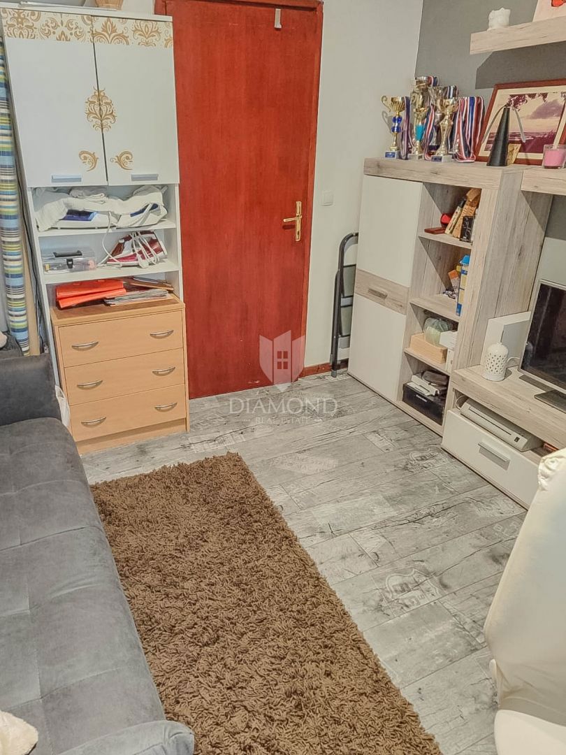 Umag, center, dva apartmaja, 2. red do morja!
